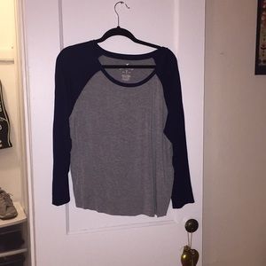 Grey and navy blue baseball tee